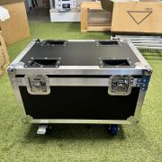 8 DB 18x18W RGBWAUV aluházas PAR lámpa konténerezva