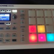 Native Instruments Maschine mk2 mikro white kontroller