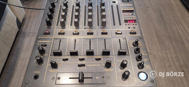 Eladó DJM 600 keverő
