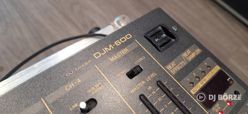 Eladó DJM 600 keverő