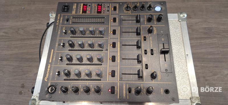 Eladó DJM 600 keverő