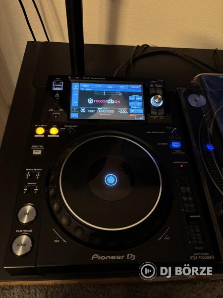 Pioneer XDJ-1000MK2 pár + decksaver