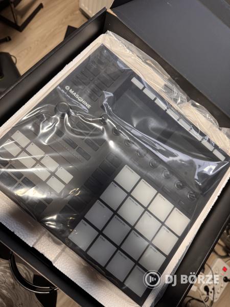 Native Instruments Maschine MK3