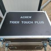 Tiger Touch Plus fénypult.
