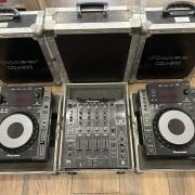 2db Pioneer CDJ 900 + Pioneer DJM 800