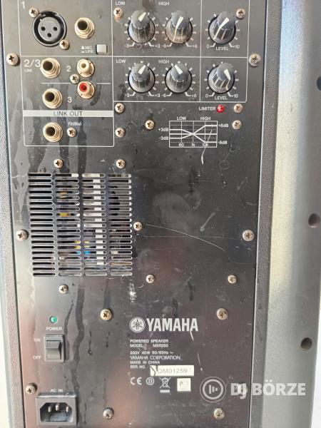 Yamaha MSR 250 aktív hangfal