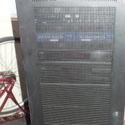 Audio rack szekrény . végfok rack