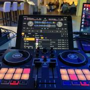 Reloop Buddy DJ kontroller + decksaver