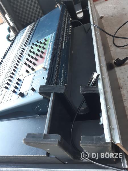 Soundcraft Si Expression-3 +Rack Eladó!