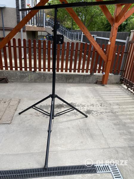 Varytec csörlős fényállvány, ~70 kg teherbírás, 3,2 m magasság