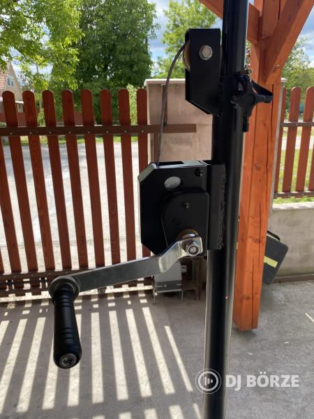 Varytec csörlős fényállvány, ~70 kg teherbírás, 3,2 m magasság