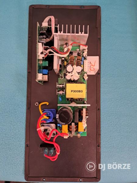 AVE Revo 15 DSP hangmoul, aktív modul erősítő