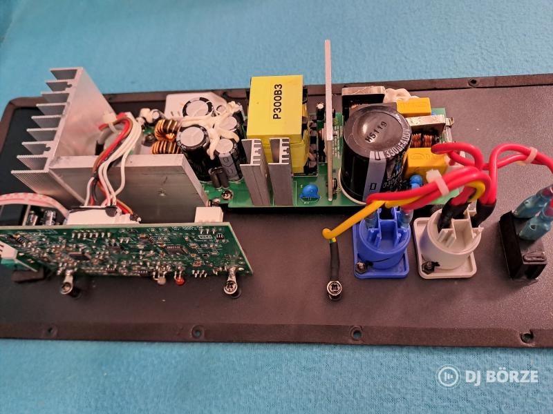 AVE Revo 15 DSP hangmoul, aktív modul erősítő
