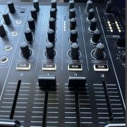 DENON SC LIVE4