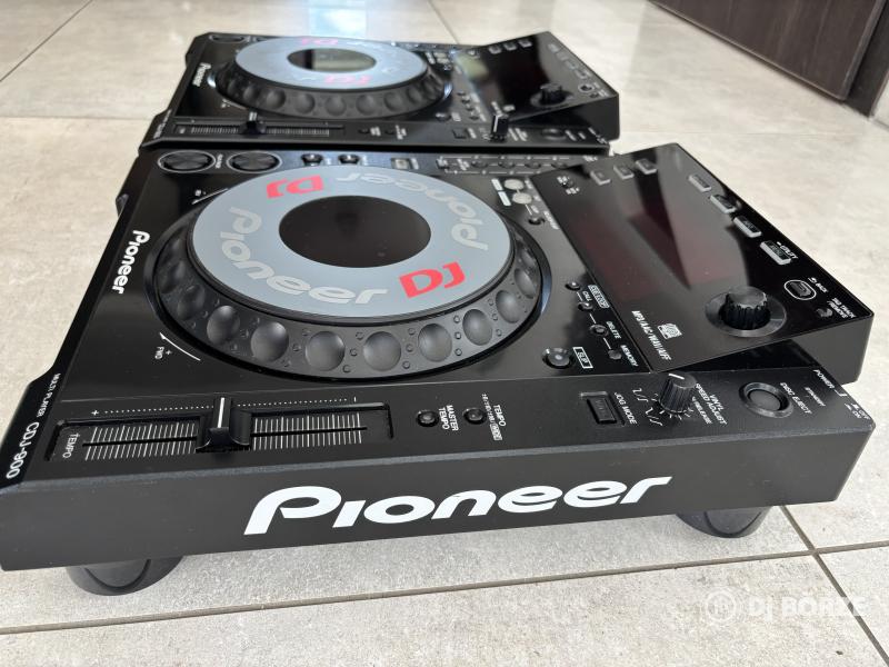PIONEER CDJ 900