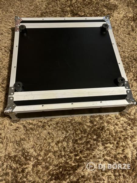 U2 Rack