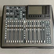 Behringer X32 Compact + Rack eladó
