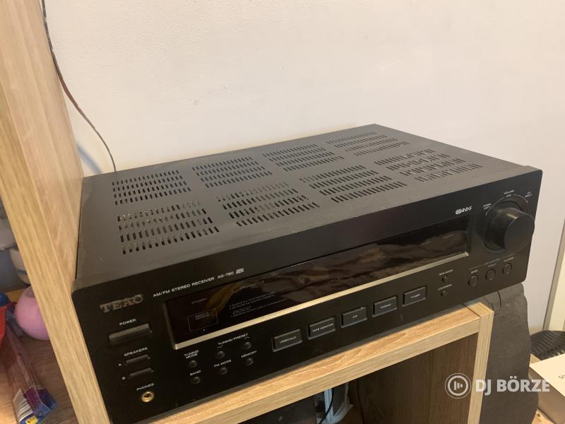 TEAC erősítő, 2db JVC hangfal, 2db mélyláda