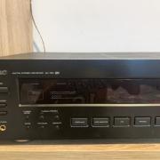 TEAC erősítő, 2db JVC hangfal, 2db mélyláda