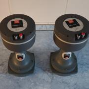 Több típusú, különleges driver. JBL, Gauss, stb.