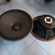 JBL 2245 sub mélysugárzók. High-End