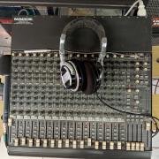 Mackie 1604 VLZ PRO keverő