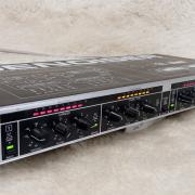 Behringer SNR2000 zajcsökkentő