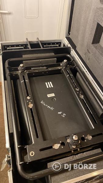 Barco CLM R10+