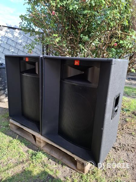 Eladó JBL Hangfalpár !