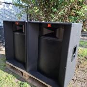 Eladó JBL Hangfalpár !