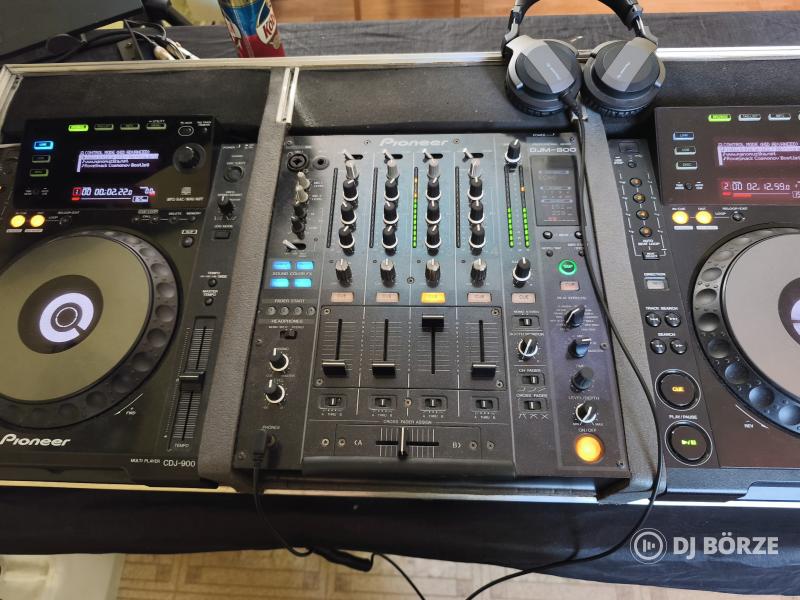 Pioneer dj pult rackben bekábelezve Cdj900/djm800