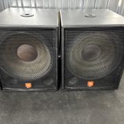JBL JRX118SP 18”-os aktív mélyláda sub párban