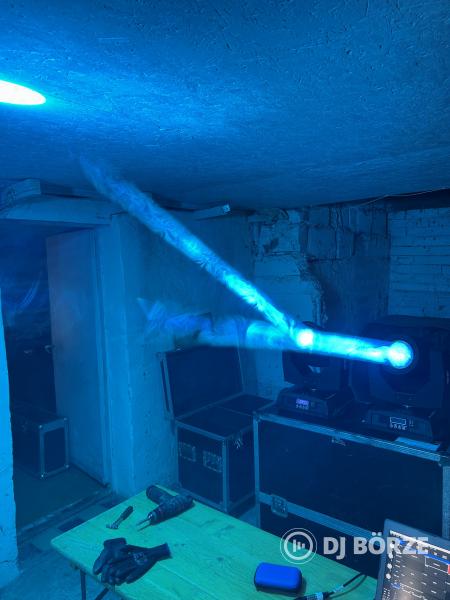 5r Beam, 200W-os robotlámpa + Rack