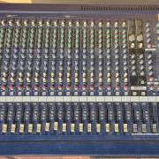 YAMAHA MG24/14FX