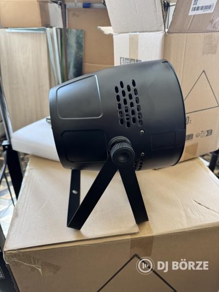 16 db ÚJ 19x15w Zoomos Par lámpa