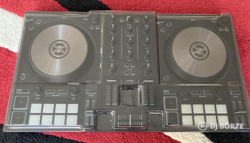 Native Instruments Traktor Kontrol S2 MK3
