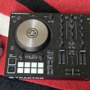 Native Instruments Traktor Kontrol S2 MK3