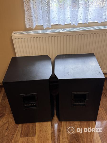 Üres hangfaldoboz