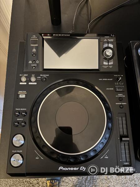 Pioneer XDJ-1000MK2 pár + decksaver