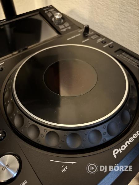 Pioneer XDJ-1000MK2 pár + decksaver