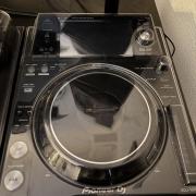 Pioneer XDJ-1000MK2 pár + decksaver