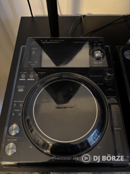 Pioneer XDJ-1000MK2 pár + decksaver