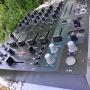 Behringer Djx 750