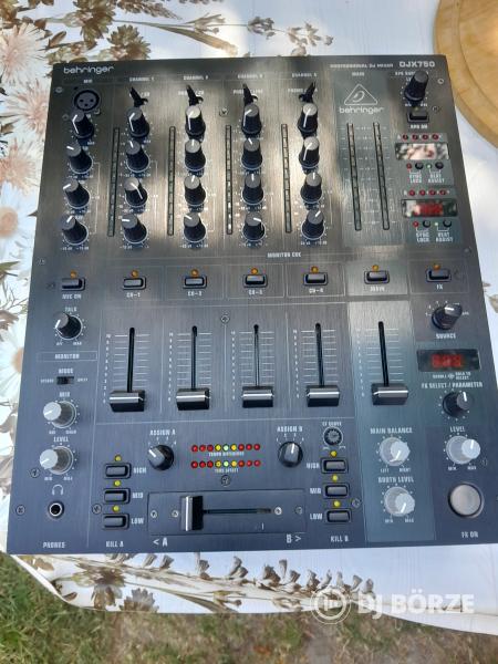 Behringer Djx 750