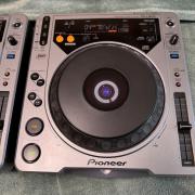 Pioneer CDJ800 - CD lejátszó CSAK párban