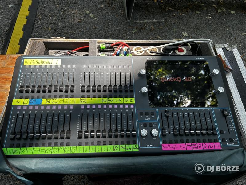 ChamSys QuickQ Q30