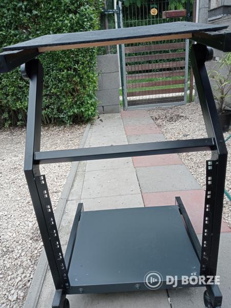 Rack kocsi
