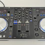 Pioneer XDJ-R1