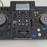Pioneer XDJ-RX2