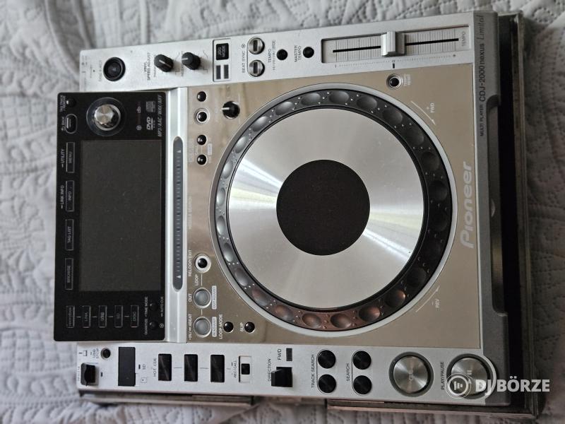Pioneer CDJ 2000 Nexus Limited + DJM 900 NXS Limited
